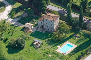 Гостиница Casale delle Rondini   Корсанико- Барджеккья